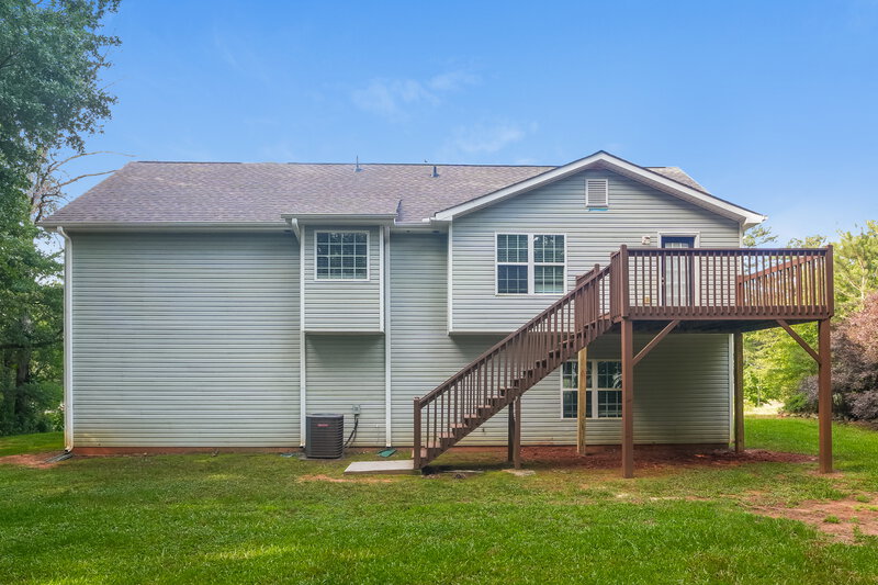 1,990/Mo, 124 S Winds Dr Villa Rica, GA 30180 Rear View
