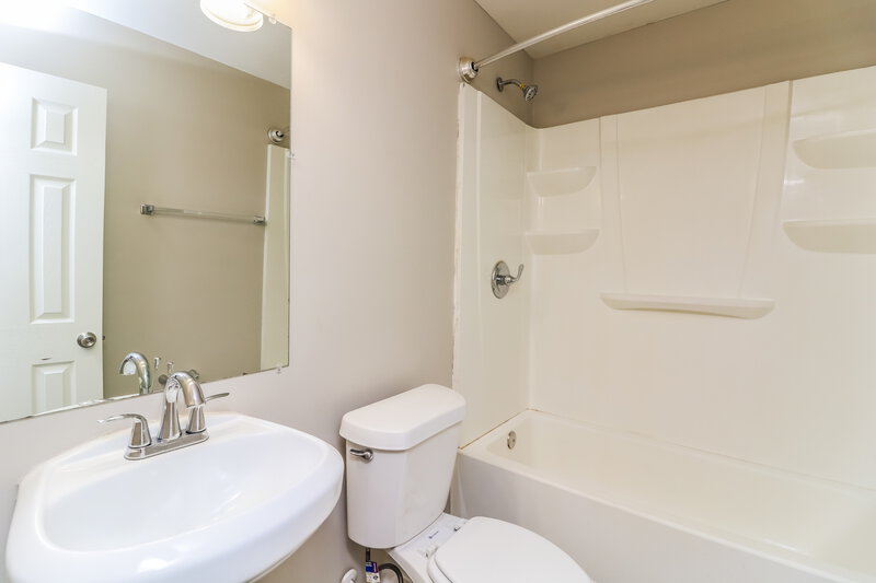 2,085/Mo, 205 Ashland Manor Dr Lawrenceville, GA 30045 Misc View 13