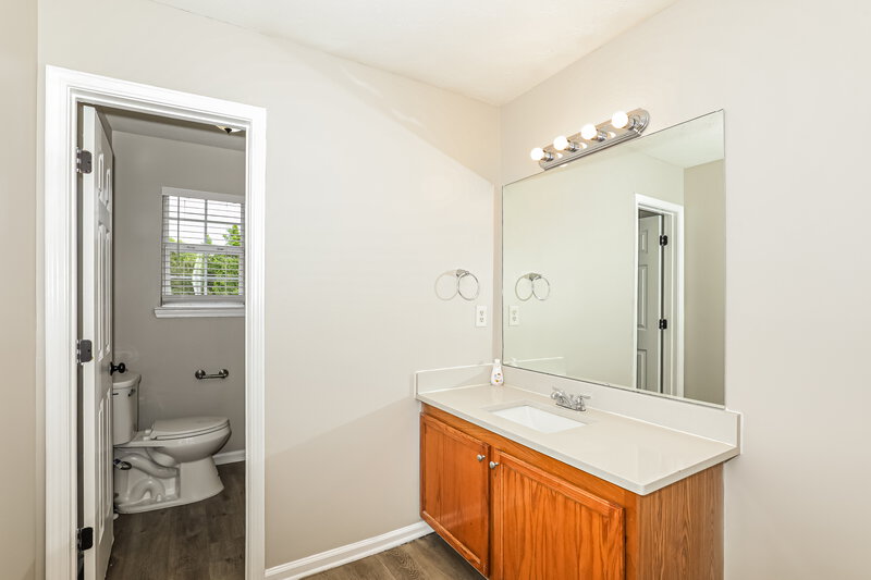2,990/Mo, 766 Patriots Point St Locust Grove, GA 30248 Bathroom View
