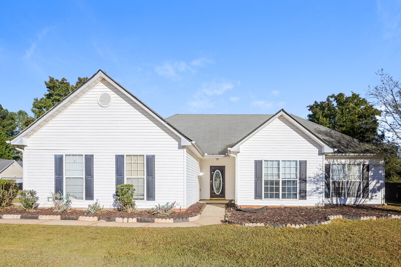 3 Bedroom House – 3463 Summit Creek Ln, Loganville, GA 30052