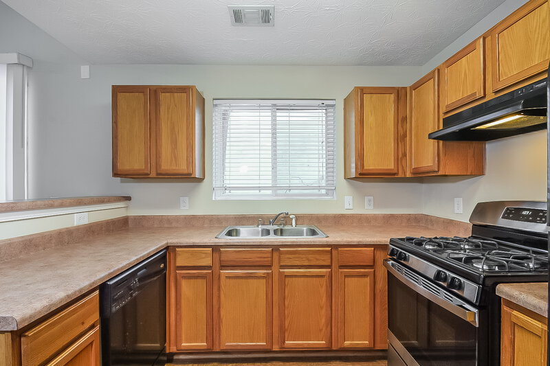 3,010/Mo, 239 Hiawassee Dr Woodstock, GA 30188 Kitchen View 2