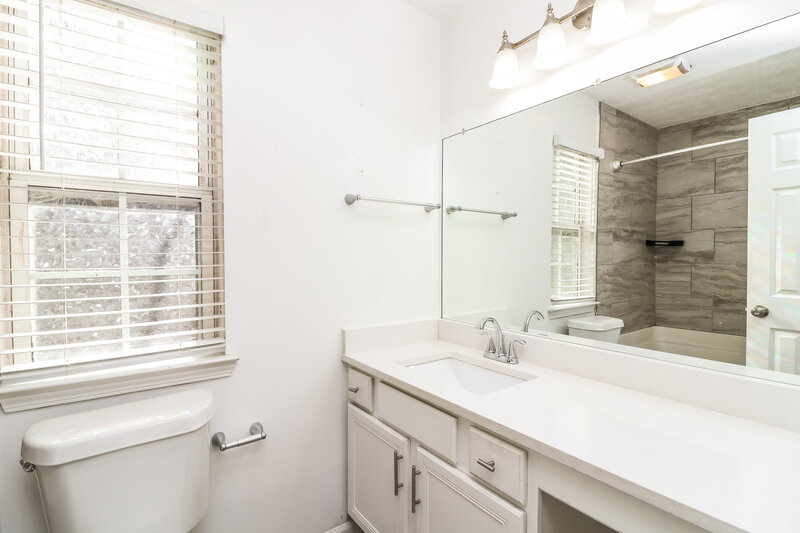 1,805/Mo, 873 Revena Ln Austell, GA 30168 Main Bathroom View