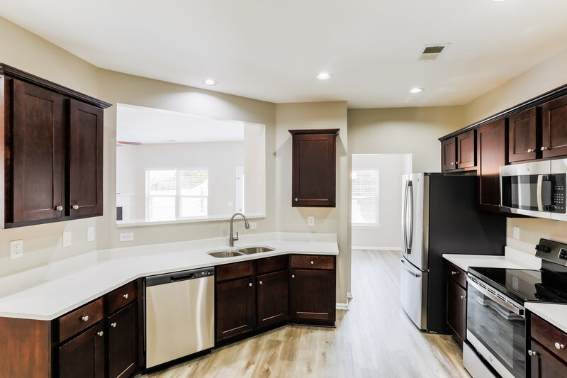 3,310/Mo, 987 Grenier Ter Lawrenceville, GA 30045 Kitchen View