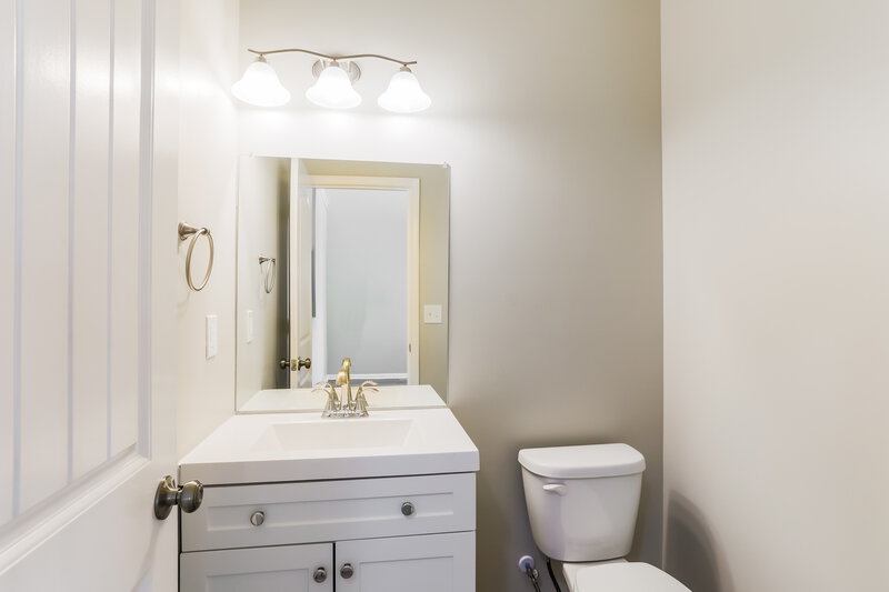 3,310/Mo, 987 Grenier Ter Lawrenceville, GA 30045 Bathroom View