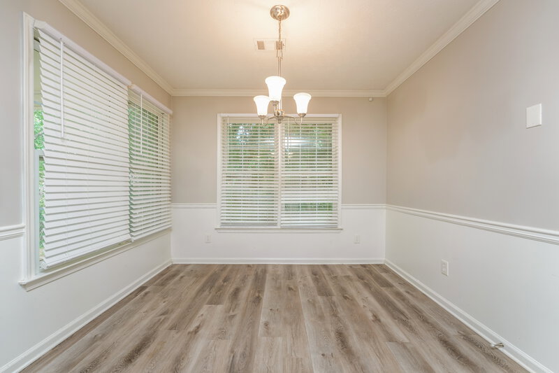 2,000/Mo, 3580 Traddsprings Way Snellville, GA 30039 Dining Room View