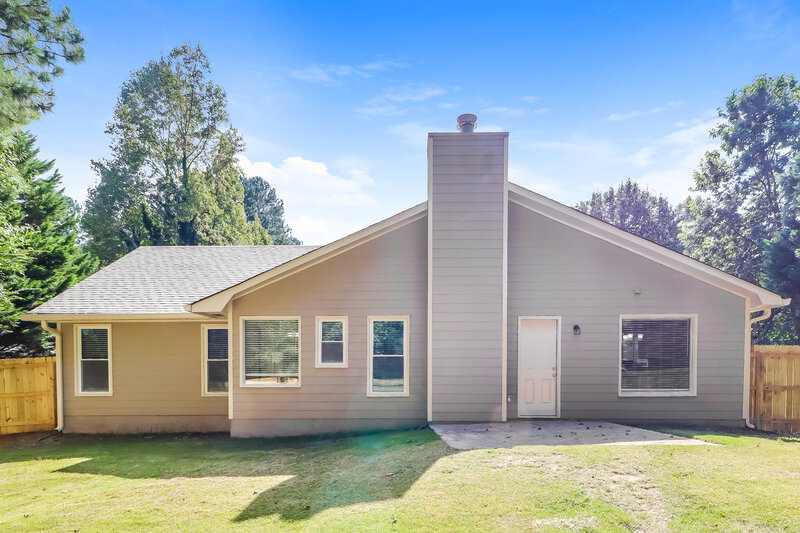 3,030/Mo, 35 Riverside Ct Hampton, GA 30228 Rear View 2