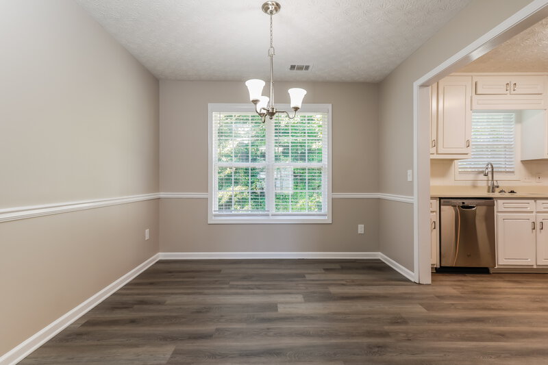 1,730/Mo, 10 Dearing Cove Covington, GA 30014 Dining Room View