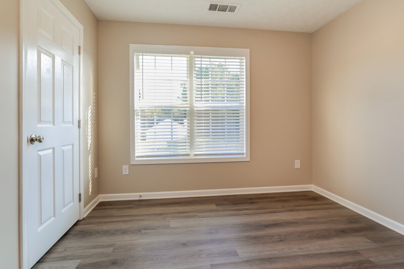 1,730/Mo, 10 Dearing Cove Covington, GA 30014 Bedroom View