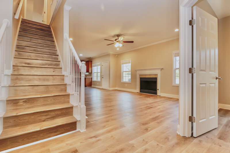 2,650/Mo, 12390 Muir Field Ct Fayetteville, GA 30215 Foyer View 2