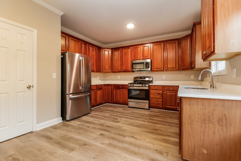 2,650/Mo, 12390 Muir Field Ct Fayetteville, GA 30215 Kitchen View 2