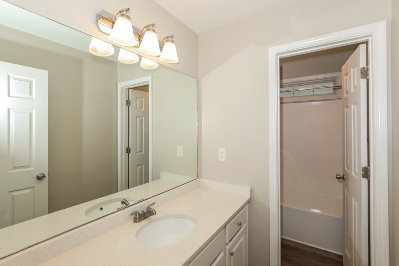 2,535/Mo, 12390 Muir Field Ct Fayetteville, GA 30215 Bathroom View