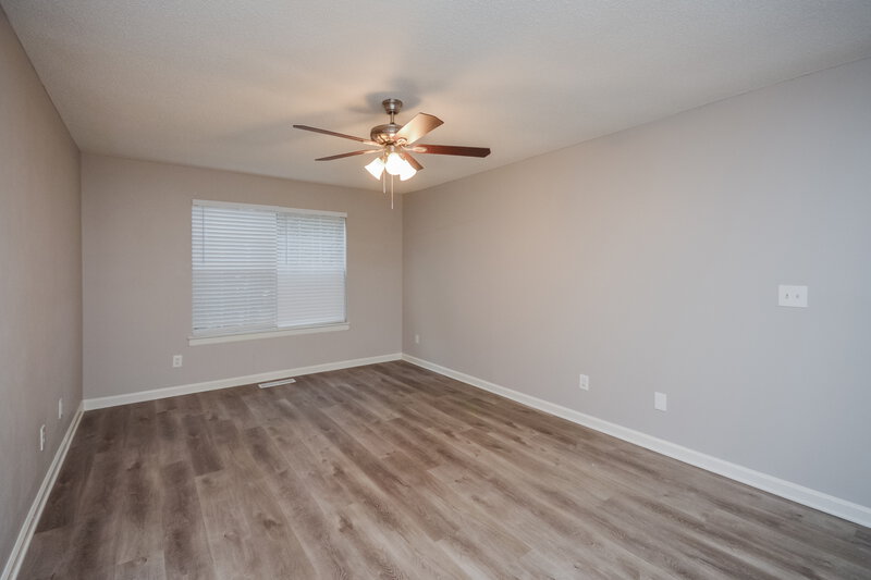 1,820/Mo, 5490 NORTHCUT Drive Atlanta, GA 30349 Bedroom View 2