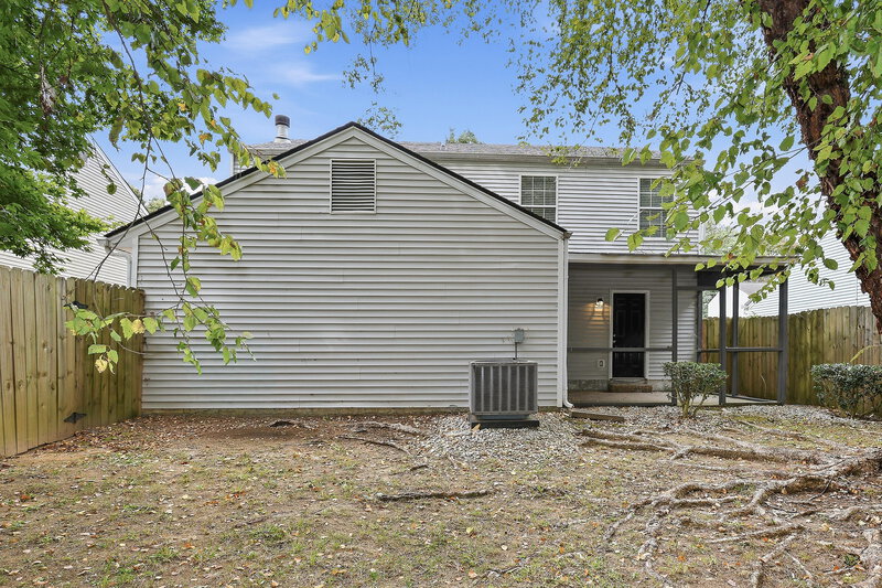 1,980/Mo, 5490 NORTHCUT Drive Atlanta, GA 30349 Rear View
