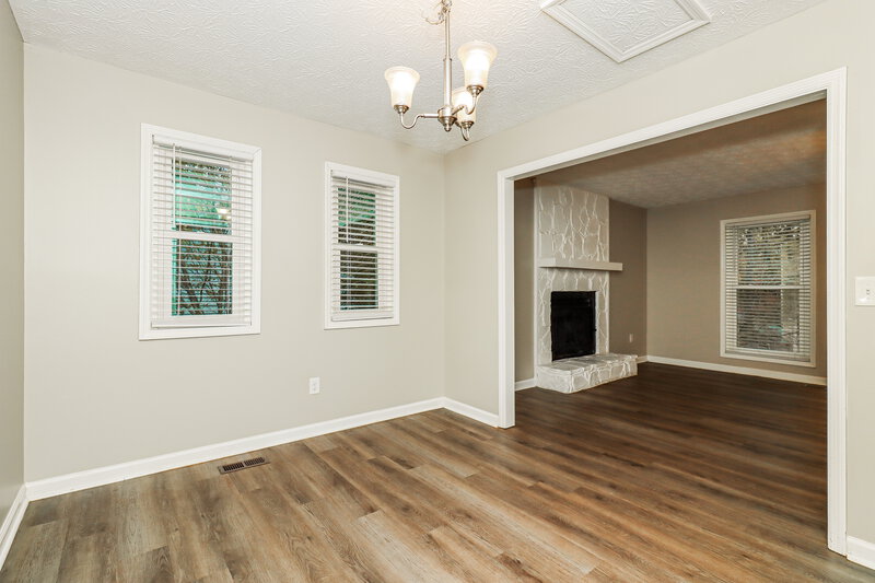1,855/Mo, 1013 Summer Place NW Acworth, GA 30102 Dining Room View