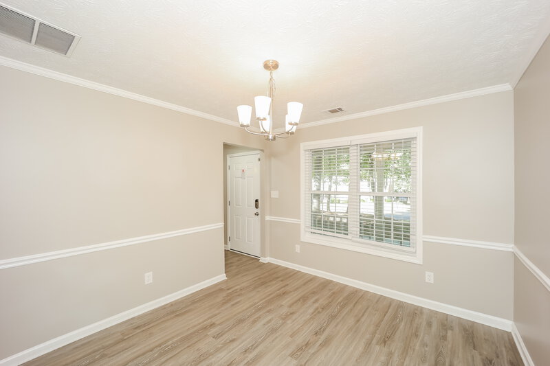 2,570/Mo, 110 Park Place Ct Fayetteville, GA 30215 Dining Room View