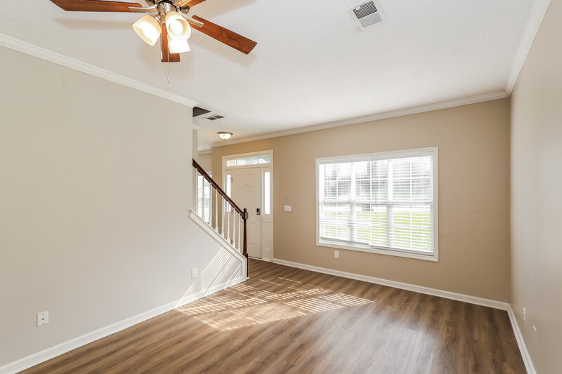 2,350/Mo, 1609 Blossom Dr Atlanta, GA 30349 Living Room View 2