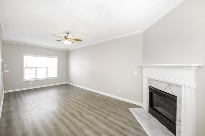 3,120/Mo, 1609 Blossom Dr Atlanta, GA 30349 Living Room View 3