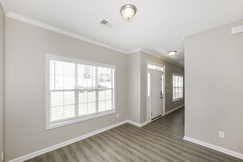3,120/Mo, 1609 Blossom Dr Atlanta, GA 30349 Dining Room View