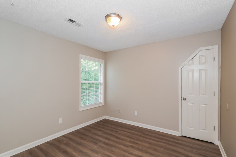 2,350/Mo, 1609 Blossom Dr Atlanta, GA 30349 Bedroom View