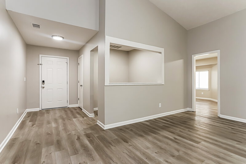 1,890/Mo, 8392 Red Cedar Way Riverdale, GA 30274 Foyer View