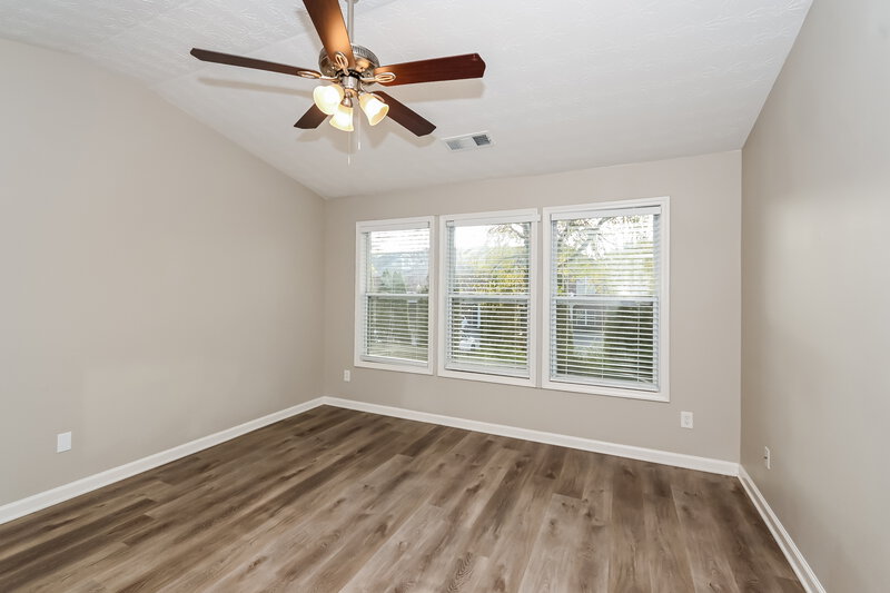 2,200/Mo, 3935 Abernathy Farm Way Acworth, GA 30101 Main Bedroom View
