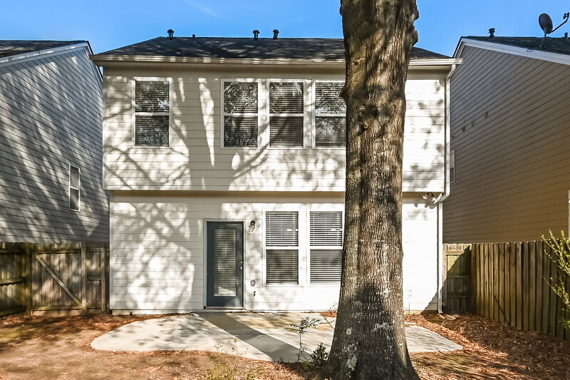 2,200/Mo, 3935 Abernathy Farm Way Acworth, GA 30101 Rear View