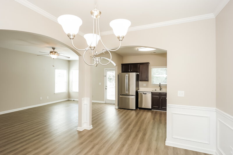 2,710/Mo, 346 Lauren Dr Fairburn, GA 30213 Dining Room View 2