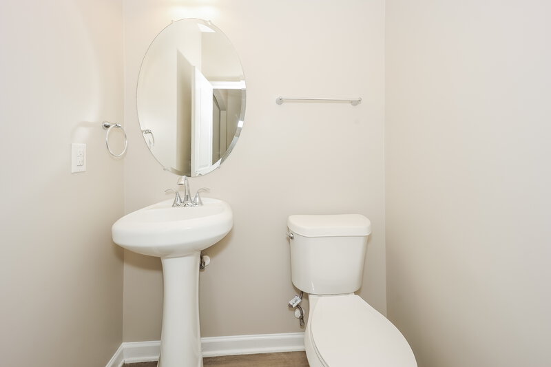 2,710/Mo, 346 Lauren Dr Fairburn, GA 30213 Bathroom View