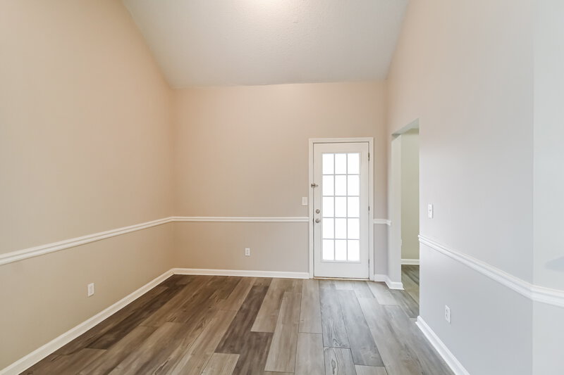 1,830/Mo, 1573 Queen Elizabeth Dr Locust Grove, GA 30248 Living Room View