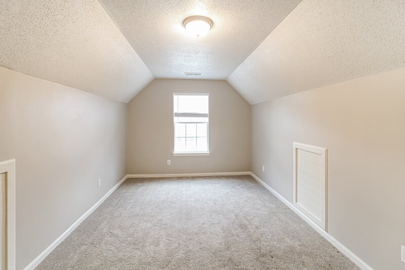 1,830/Mo, 1573 Queen Elizabeth Dr Locust Grove, GA 30248 Family Room View