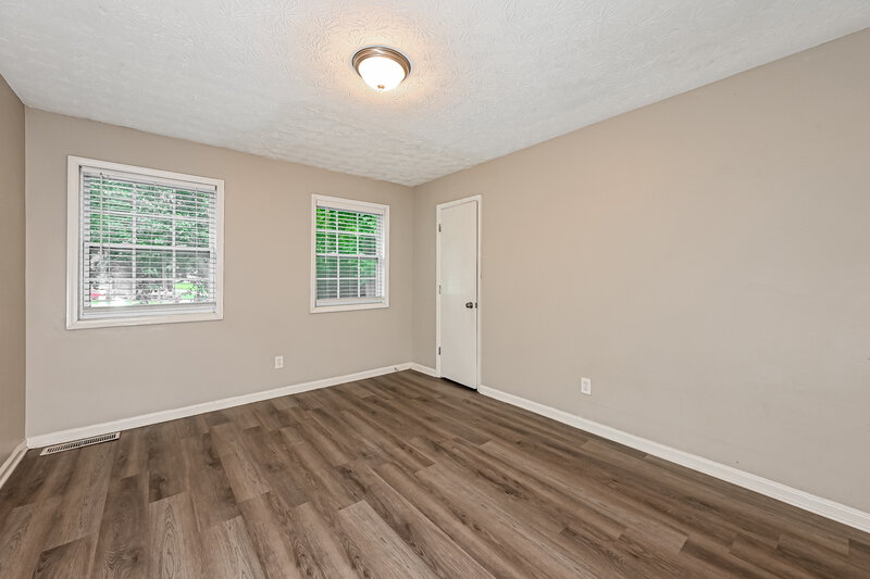 2,300/Mo, 94 Timothy Ln NW Lilburn, GA 30047 Bedroom View
