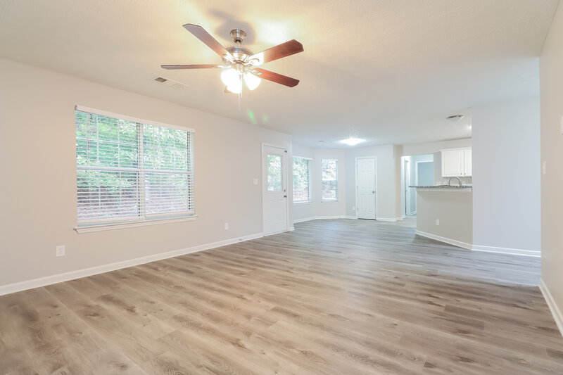 2,345/Mo, 3881 Belmont Ridge Dr Lithonia, GA 30038 Family Room View