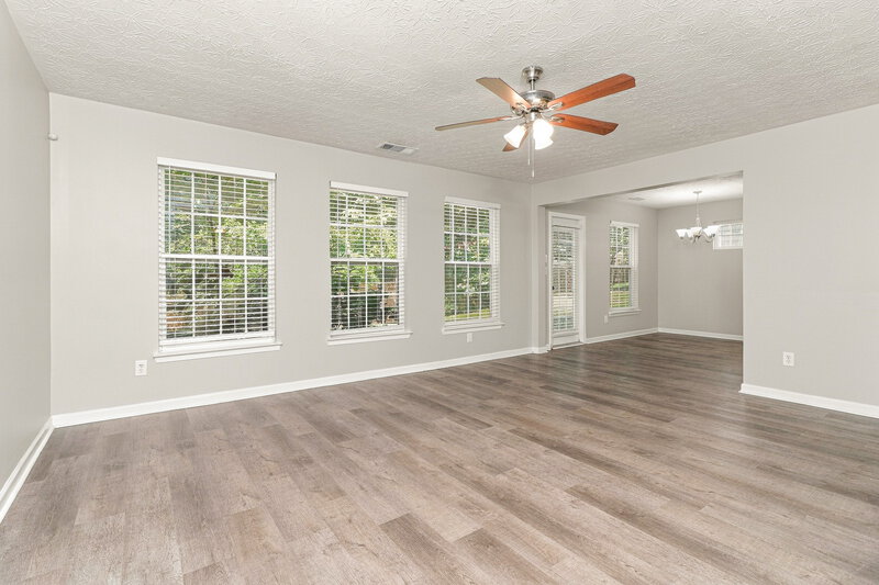 1,785/Mo, 239 Topaz Dr Dallas, GA 30132 Living Room View