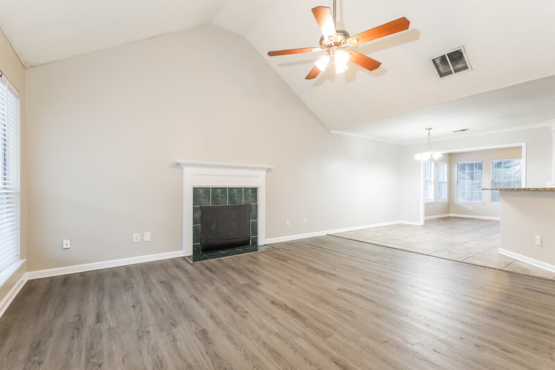 1,775/Mo, 1751 Live Oak Ln Hampton, GA 30228 Living Room View 2