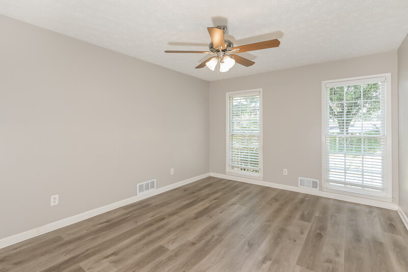 1,870/Mo, 529 Valley View Dr Winder, GA 30680 Bedroom View