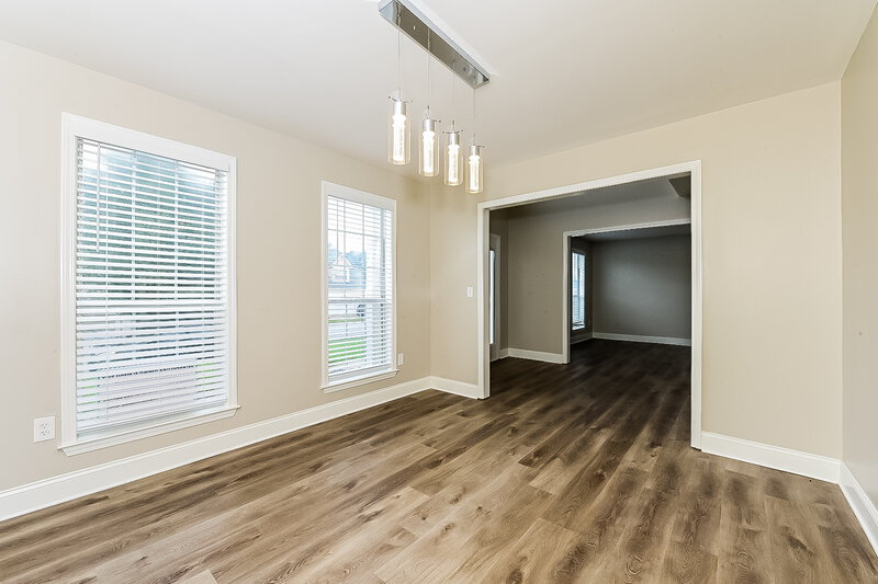 2,400/Mo, 7971 Clearview Cir Riverdale, GA 30296 Dining Room View
