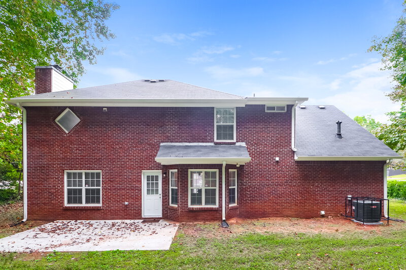 2,350/Mo, 632 Pennybrook Ln Stone Mountain, GA 30087 Rear View