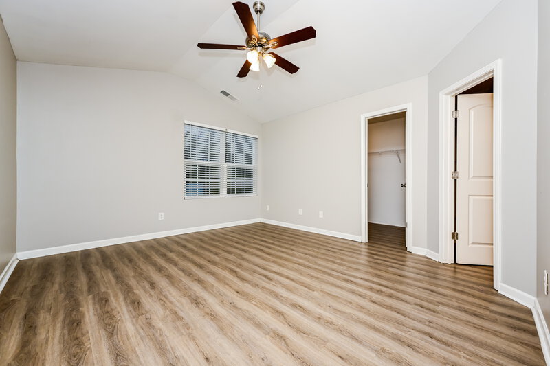 1,990/Mo, 15 Betty Ann Ln Covington, GA 30016 Main Bedroom View