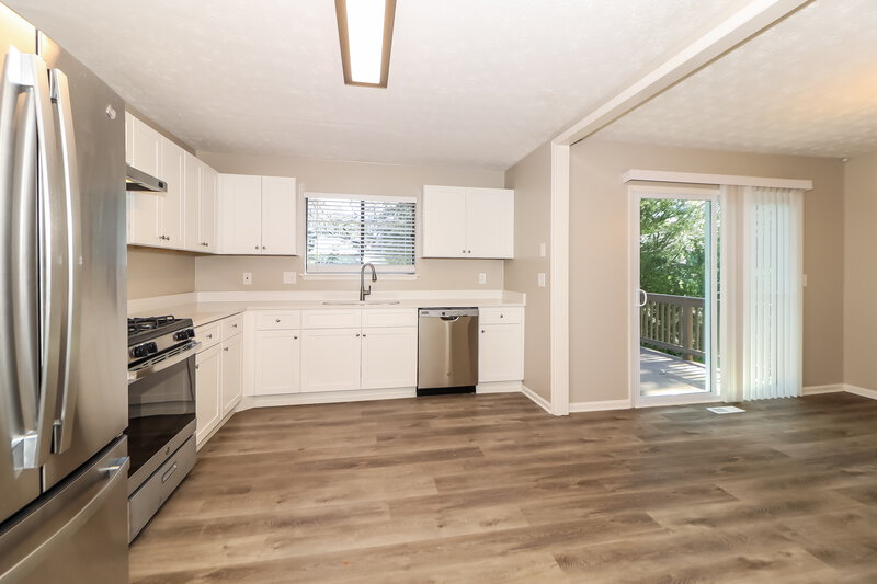 3,590/Mo, 3824 Princess Ct Lawrenceville, GA 30044 Kitchen View 2