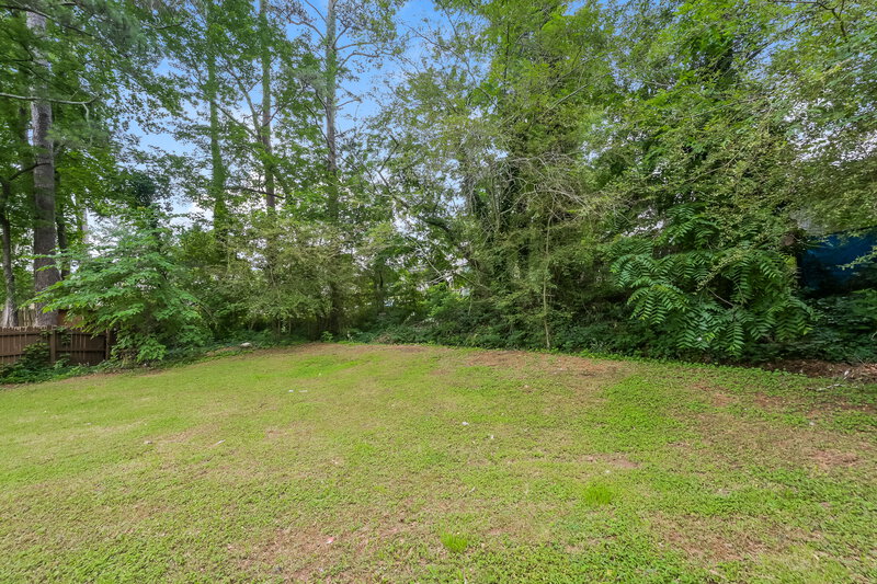 2,250/Mo, 3824 Princess Ct Lawrenceville, GA 30044 Backyard View