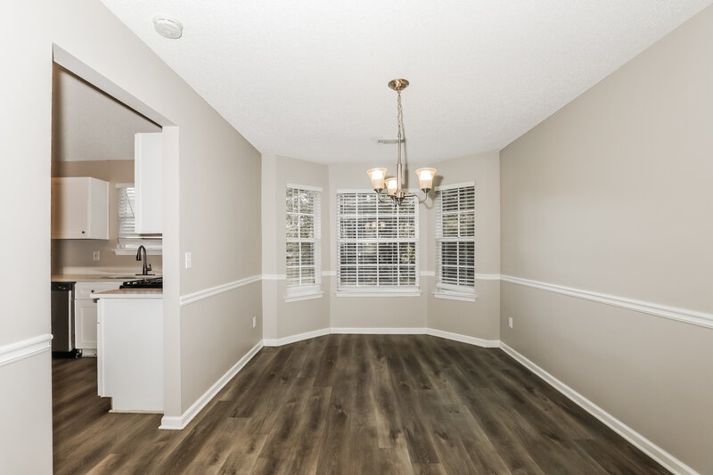 2,215/Mo, 922 Tara Bnd Hampton, GA 30228 Dining Room View