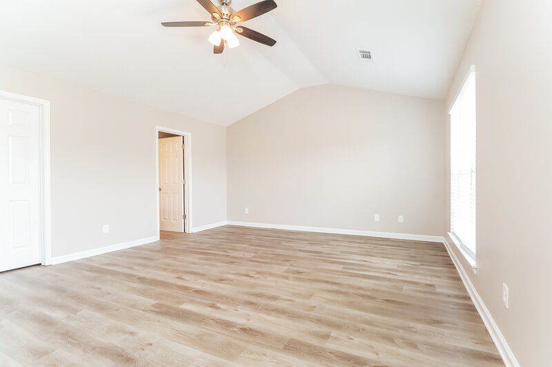 2,300/Mo, 3510 Kellys Court Ellenwood, GA 30294 Main Bedroom View 2