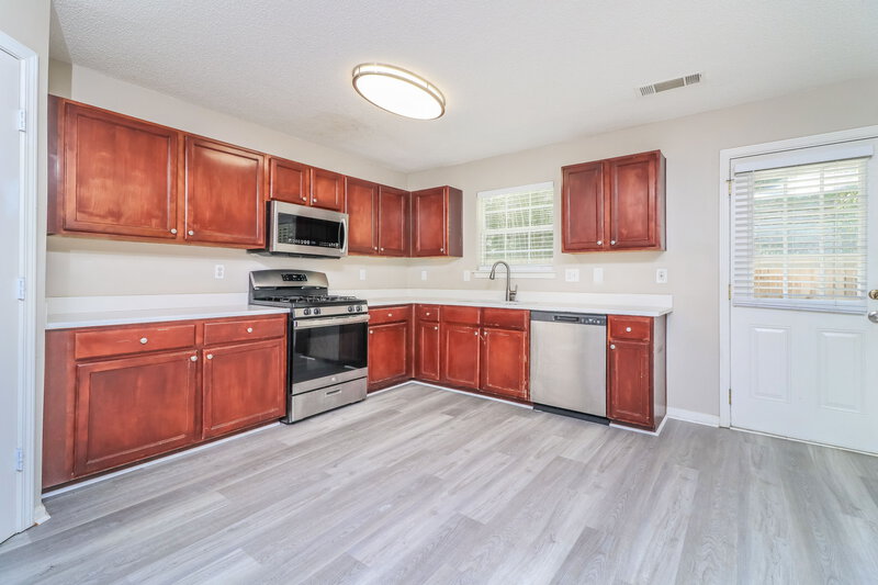 2,450/Mo, 166 Birchfield Way Dallas, GA 30132 Kitchen View