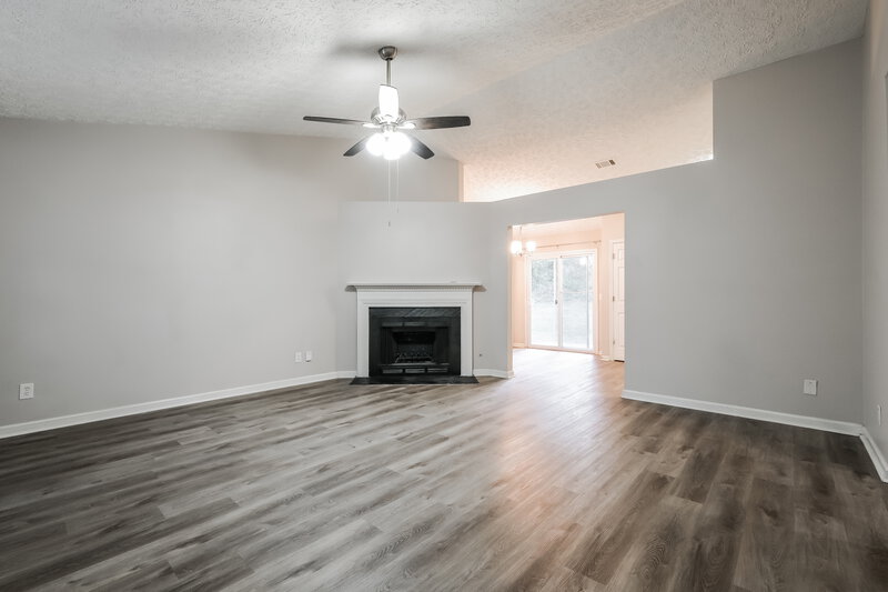 1,865/Mo, 1054 Braddock Cir Woodstock, GA 30189 Living Room View 2