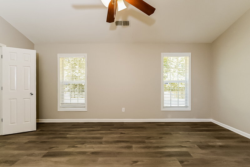2,105/Mo, 433 Eglington Trl Locust Grove, GA 30248 Main Bedroom View