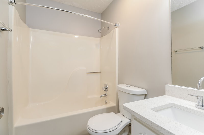 1,715/Mo, 1609 Sugar Plum Dr SW Conyers, GA 30094 Bathroom View