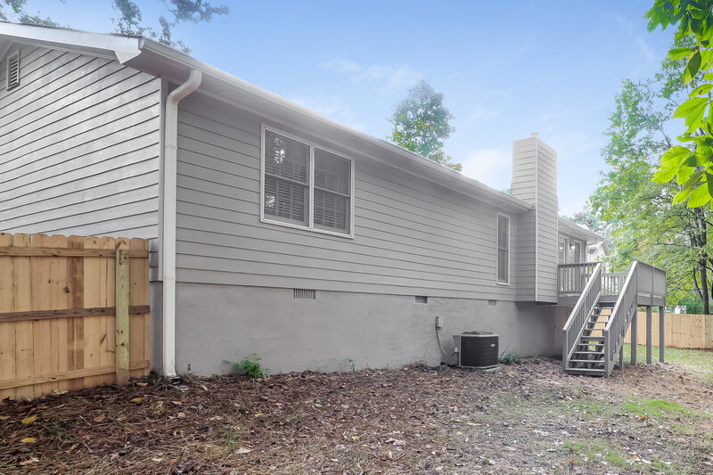 1,715/Mo, 1609 Sugar Plum Dr SW Conyers, GA 30094 Rear View 2