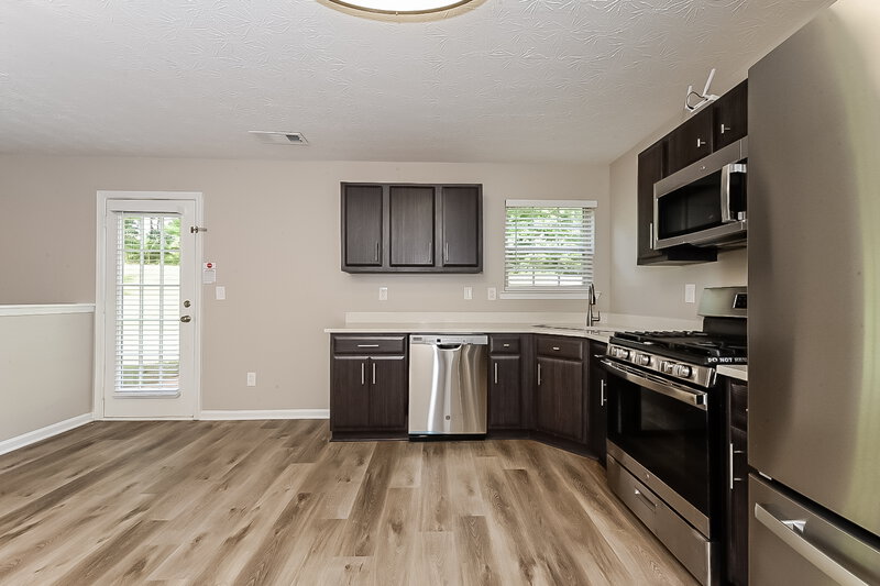 3,280/Mo, 1780 Bennett Dr McDonough, GA 30253 Kitchen View