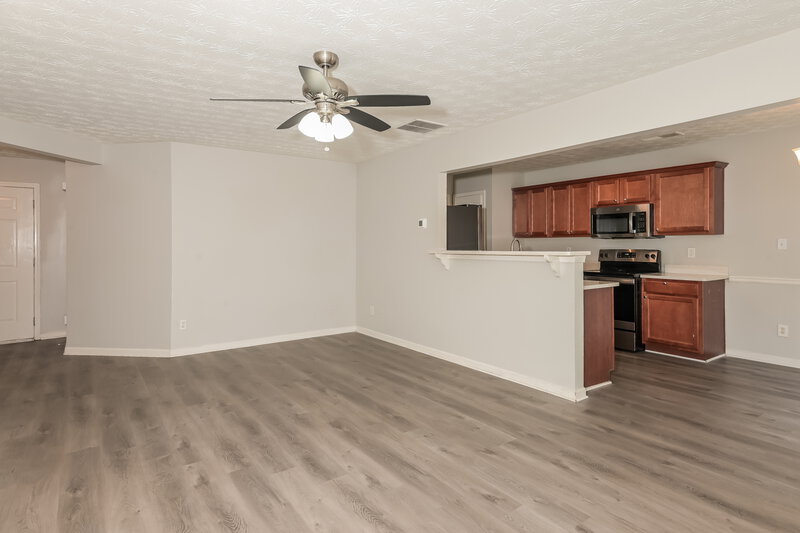 1,805/Mo, 418 Double Creek Dr Lawrenceville, GA 30045 Living Room View 2