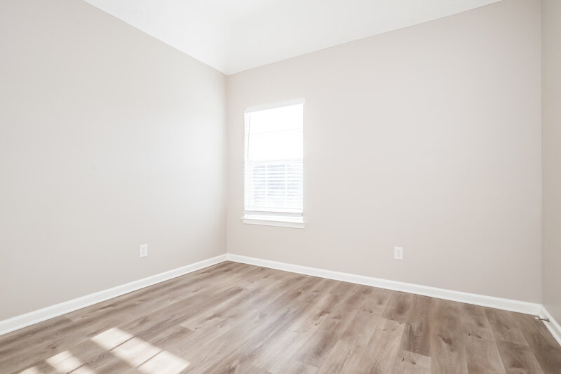 1,885/Mo, 1035 Saint Augustine Pkwy Locust Grove, GA 30248 Bedroom View 2